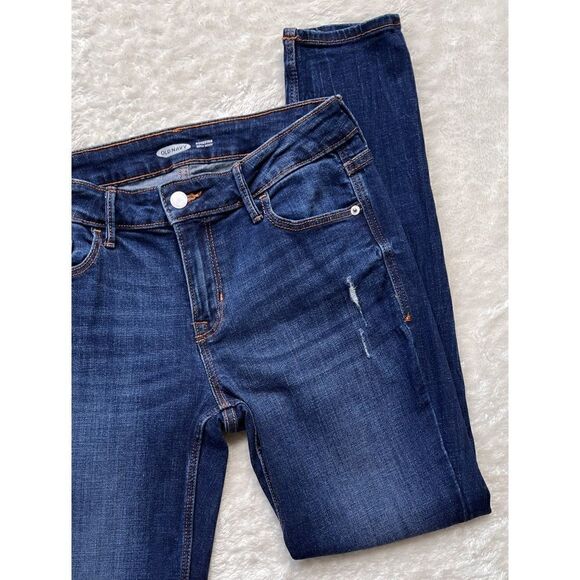 Old Navy Mid-Rise Rockstar Super-Skinny Distressed Jeans in Dark Worn, Size 6 - Picture 7 of 16